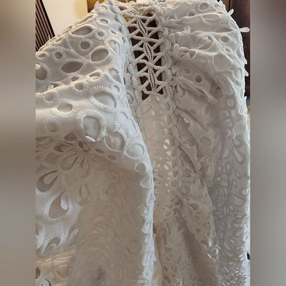 Lilly Pulitzer - Picture 14 of 17